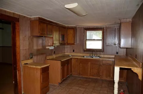 152 James Cir, Central, SC 29630 photo 5