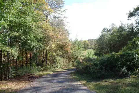 637 N Martin Rd, Easley, SC 29640 photo 10