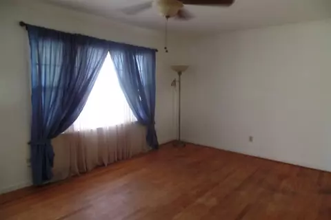 637 N Martin Rd, Easley, SC 29640 photo 2