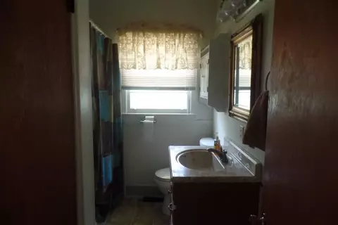 637 N Martin Rd, Easley, SC 29640 photo 6