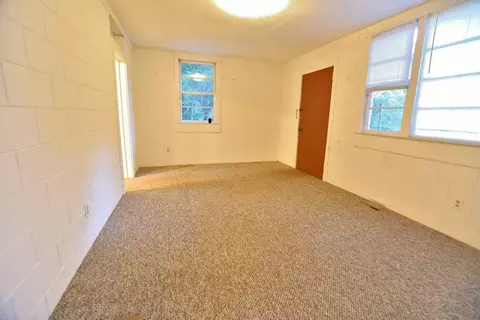 1220 Crenshaw St, Pendleton, SC 29670 photo 5