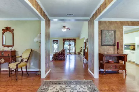 602 Cherokee Trl, Easley, SC 29640 photo 5