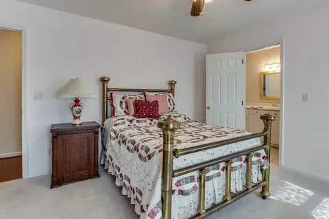 602 Cherokee Trl, Easley, SC 29640 photo 18
