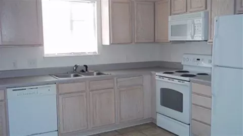 237 Campus Dr # H, Central, SC 29630 photo 2
