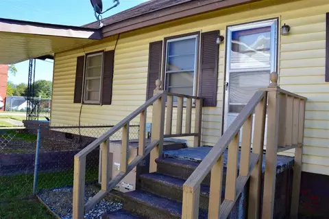802 S 5th St, Easley, SC 29642 photo 5