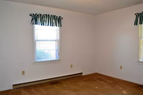 802 S 5th St, Easley, SC 29642 photo 25