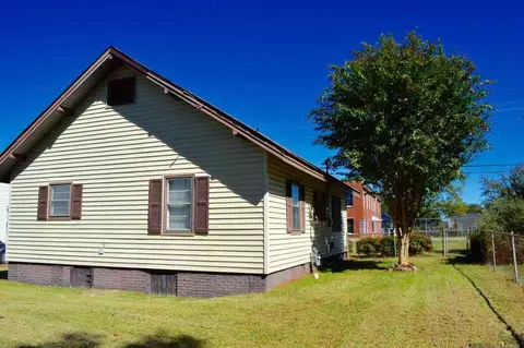 802 S 5th St, Easley, SC 29642 photo 9