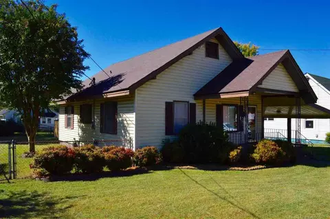 802 S 5th St, Easley, SC 29642 photo 1