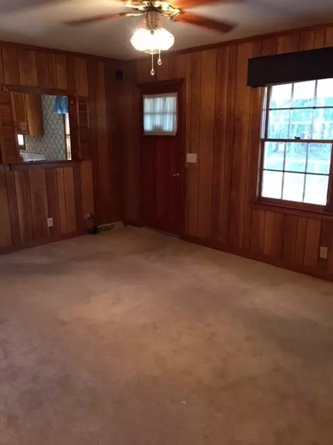 1917 Abercrombie Rd, Honea Path, SC 29654 photo 4