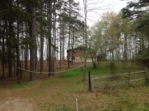 269 Currahee Pt, Toccoa, GA 30577 photo 3