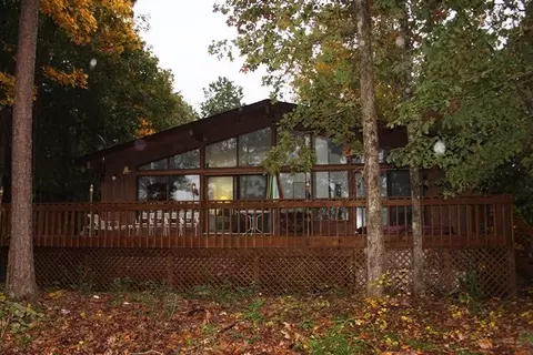 269 Currahee Pt, Toccoa, GA 30577 photo 1