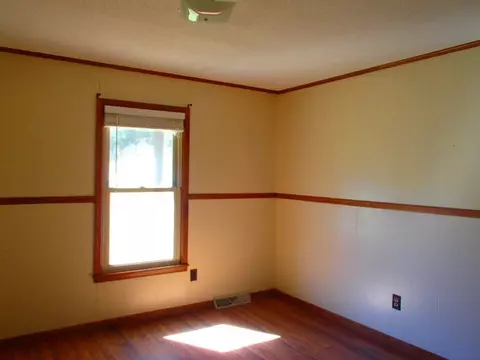 225 Lester Ashley Rd, Honea Path, SC 29654 photo 6