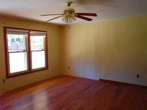 225 Lester Ashley Rd, Honea Path, SC 29654 photo 3