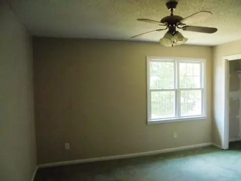 154 John Deere Ln, Easley, SC 29640 photo 13