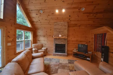 41 Ridgemore Ct, Toccoa, GA 30577 photo 5
