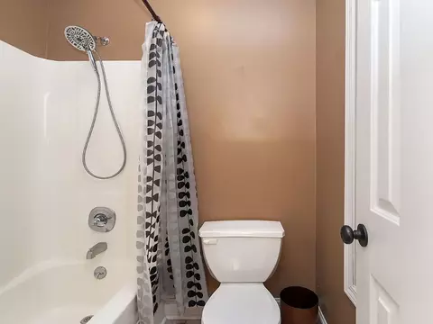 134 Upper Lake Dr, Easley, SC 29640 photo 23