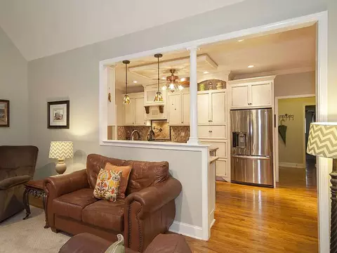 134 Upper Lake Dr, Easley, SC 29640 photo 6