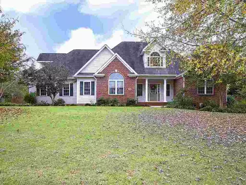 134 Upper Lake Dr, Easley, SC 29640 photo 1