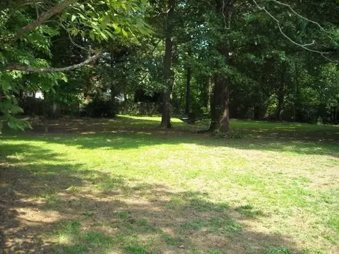 305 Warrington Dr, Easley, SC 29642 photo 3