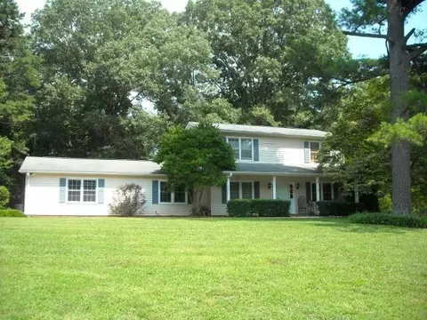 305 Warrington Dr, Easley, SC 29642 photo 1