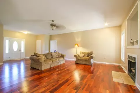 247 Mcmurtrey Rd, Pendleton, SC 29670 photo 4
