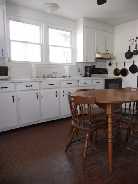 605 Old Cedar Rock Rd, Easley, SC 29640 photo 5