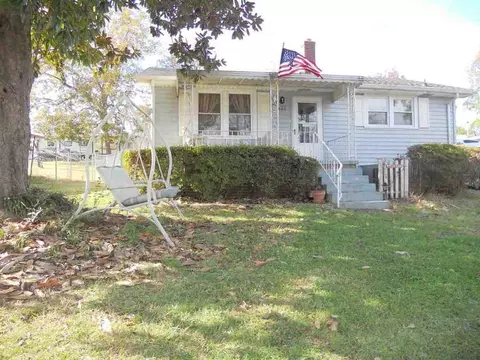 605 Old Cedar Rock Rd, Easley, SC 29640 photo 1