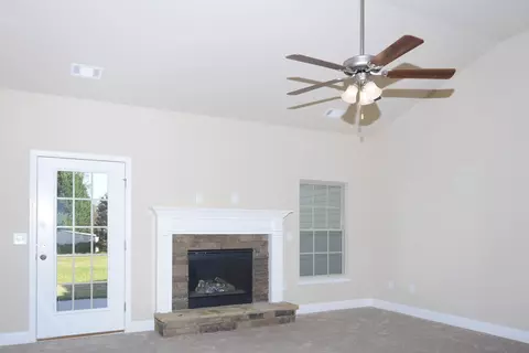 103 Graceview E, Anderson, SC 29625 photo 12