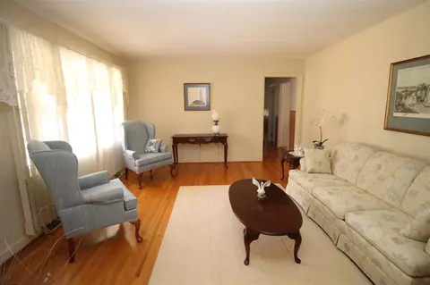 303 Shadow Ln, Seneca, SC 29678 photo 8