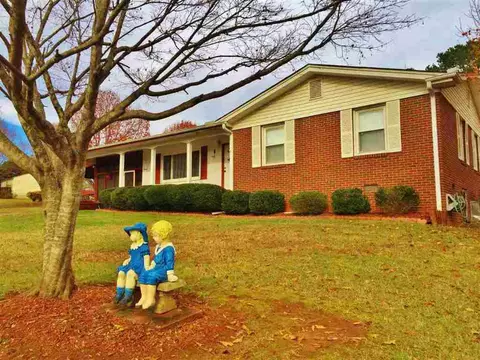 908 Trotter Rd, Pickens, SC 29671 photo 1