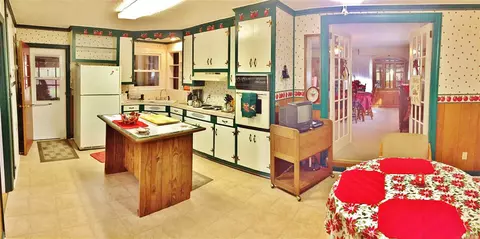 908 Trotter Rd, Pickens, SC 29671 photo 11