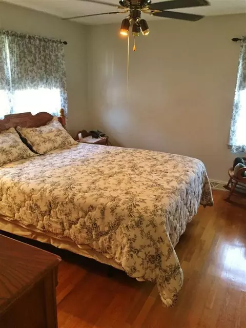 908 Trotter Rd, Pickens, SC 29671 photo 16
