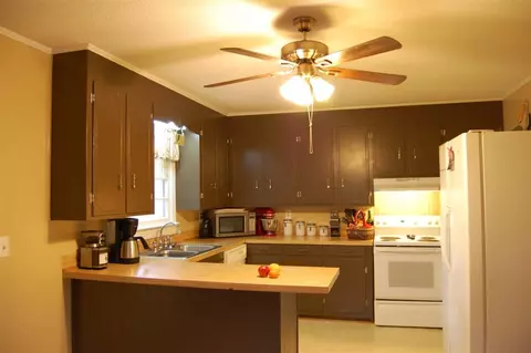 102 Oak Tree Dr, Honea Path, SC 29654 photo 5