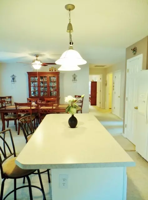 256 Rivers Edge Dr, Easley, SC 29642 photo 8