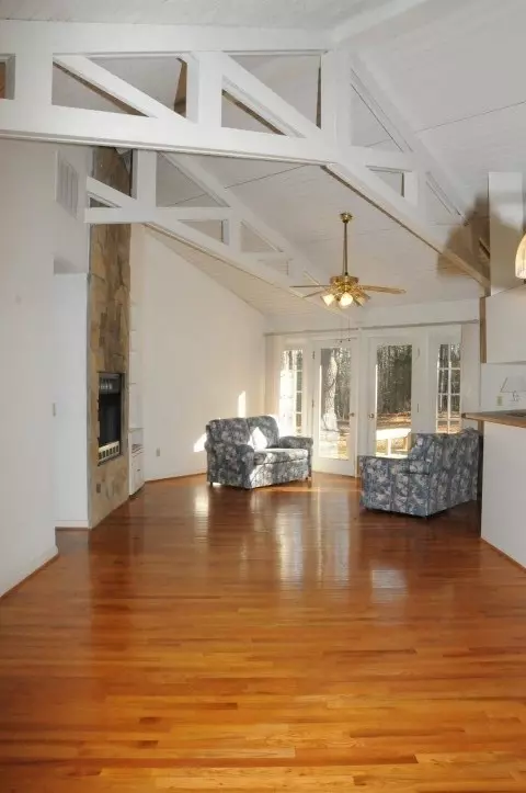 9 Byron St, Williamston, SC 29697 photo 4