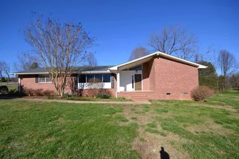 100 Dorr Cir, Easley, SC 29640 photo 1