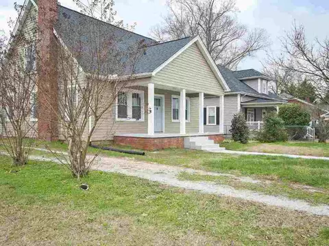 432 E Cedar Rock St, Pickens, SC 29671 photo 2