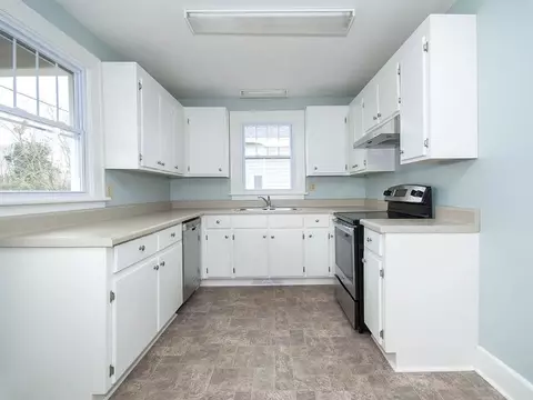 432 E Cedar Rock St, Pickens, SC 29671 photo 10