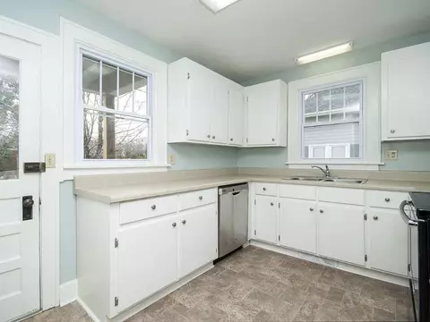 432 E Cedar Rock St, Pickens, SC 29671 photo 11