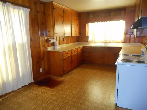 1218 1214 Hampton St, Iva, SC 29655 photo 7