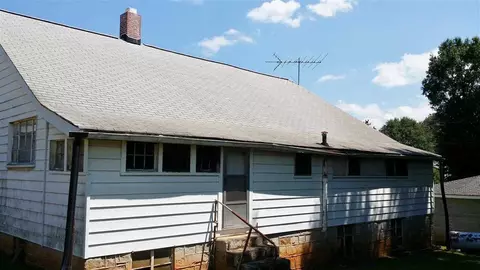 14 Conner St, Pelzer, SC 29669 photo 6