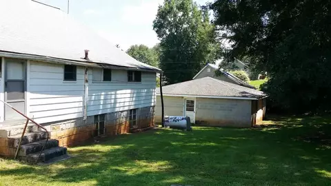 14 Conner St, Pelzer, SC 29669 photo 5