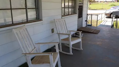 14 Conner St, Pelzer, SC 29669 photo 2