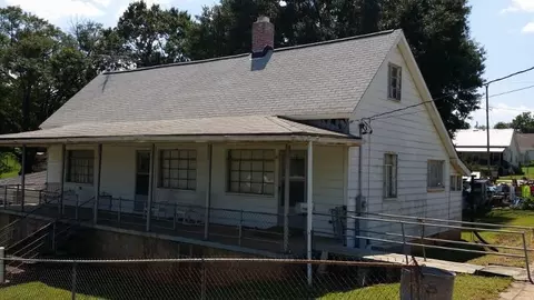 14 Conner St, Pelzer, SC 29669 photo 3