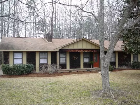 416 W Hampton Ave, Honea Path, SC 29654 photo 1