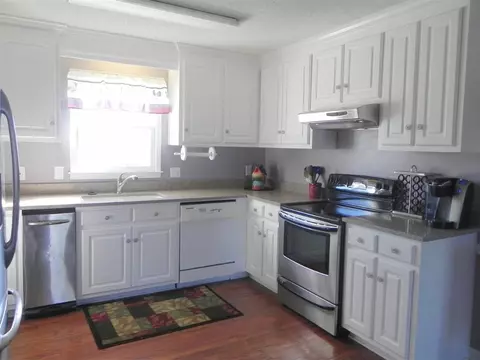 110 E Church Rd, Easley, SC 29642 photo 8