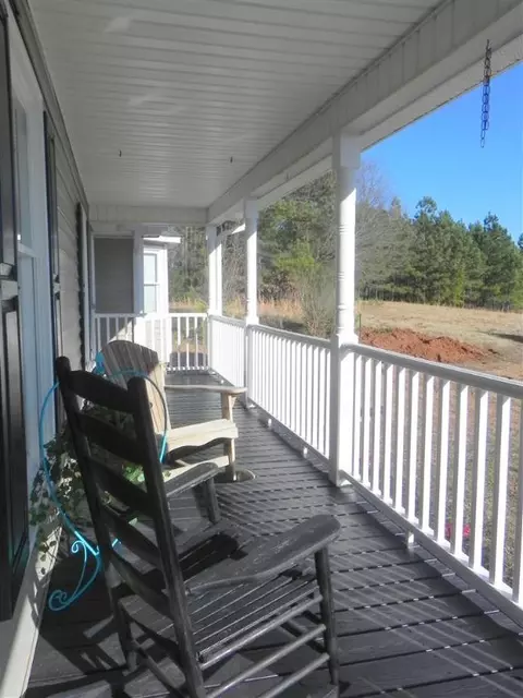 110 E Church Rd, Easley, SC 29642 photo 2