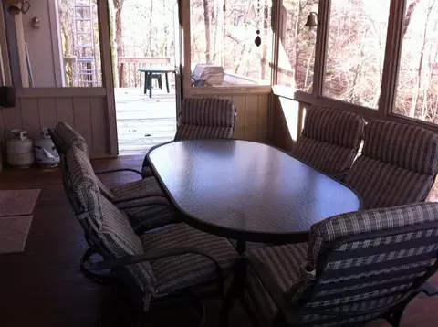 910 Point Rd, Westminster, SC 29693 photo 9