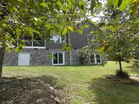 111 Sidari Dr, Pickens, SC 29671 photo 3