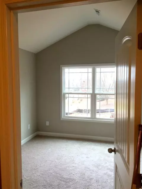 112 Hallmark Cir, Easley, SC 29640 photo 8